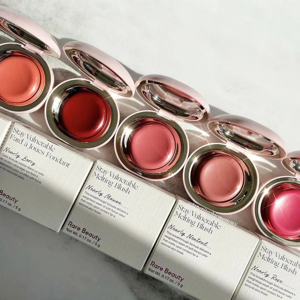 Rare Beauty Doğal Işıltılı Bro - Huda Beauty Makeup Mini Kit incelemesi ve fiyatı